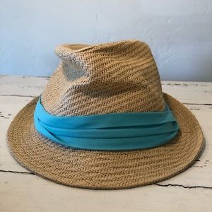 Charlotte Russ fedora